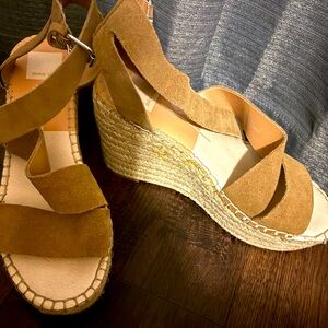 dolce vita sandals platform